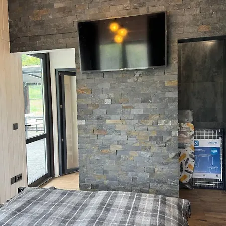 Tustan Holiday home Urych
